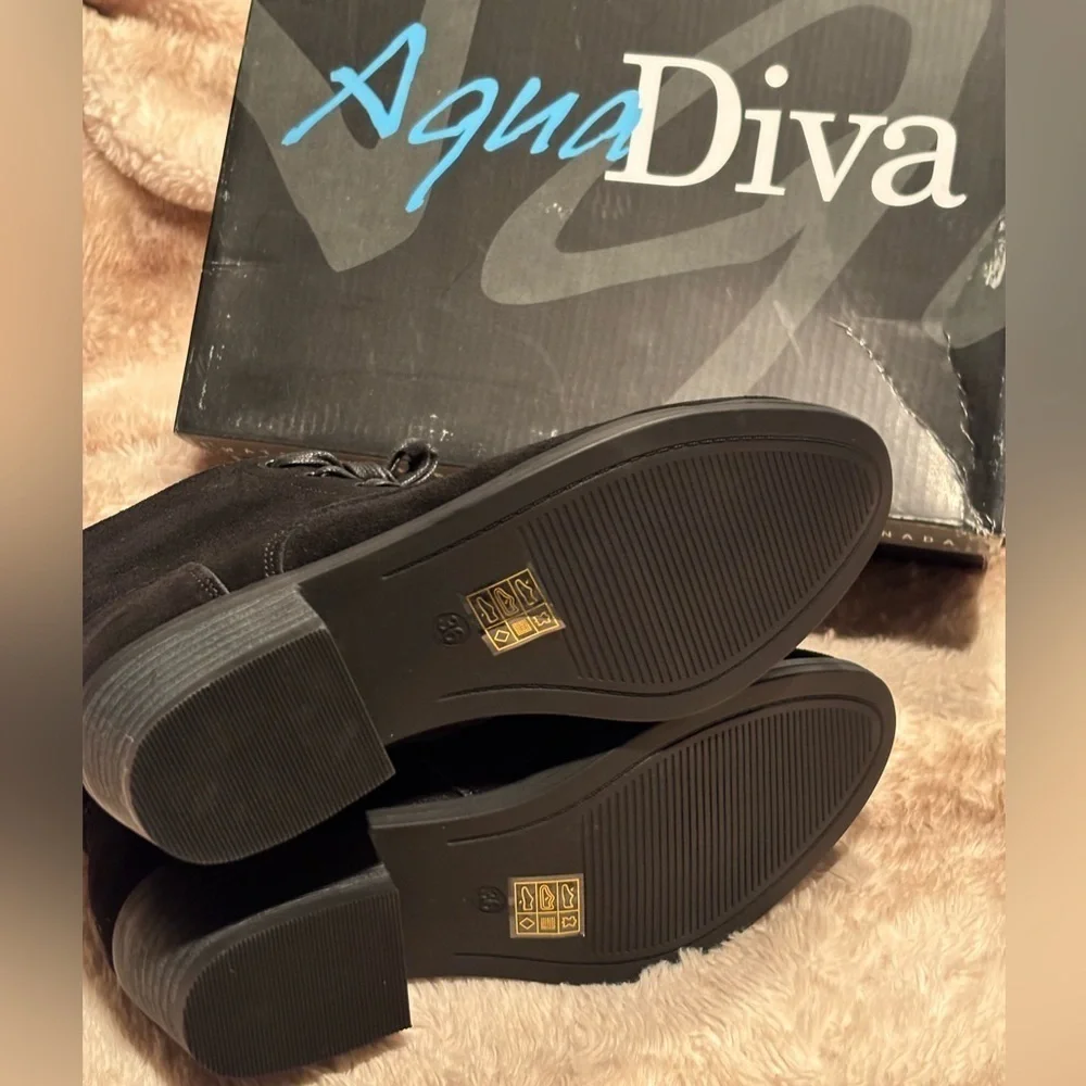 Aqua Diva Darie water resistant suede black granny boots